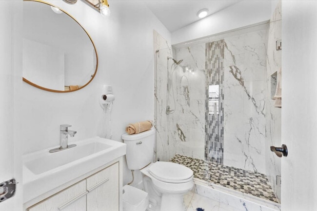 Photo - 18 W Elder St Unit ID1056100P