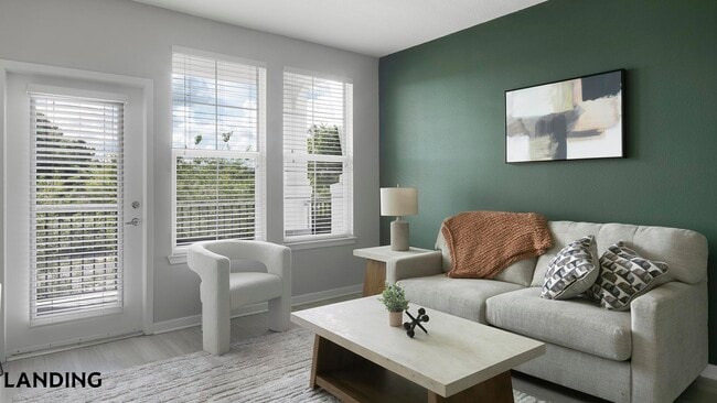 Building Photo - 3511 Great Cypress Cir Unit 1585-202