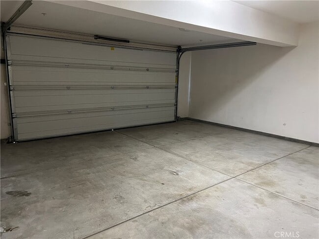 Photo - 104 Rose Arch