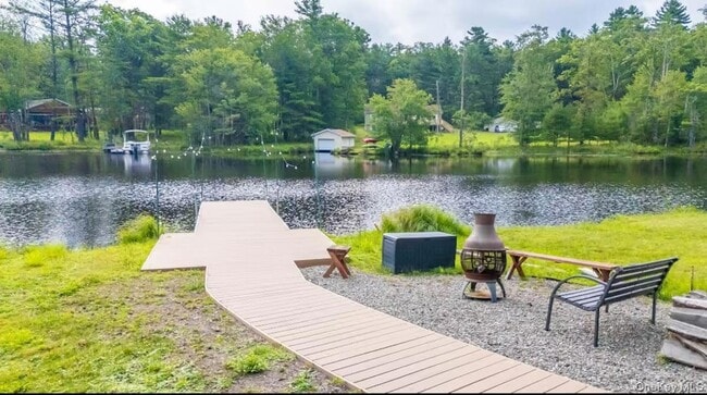 Photo - 44 Delaware Trail