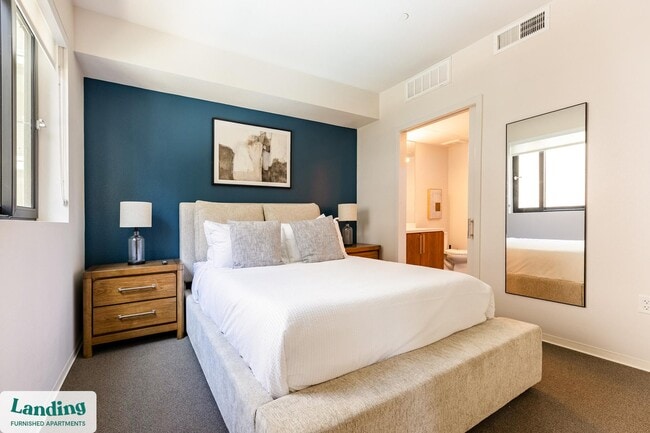 Building Photo - 8312 Lake Murray Blvd Unit 306.1409584