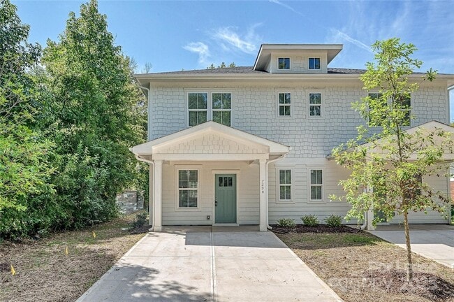 Building Photo - 729 Wabash Ave