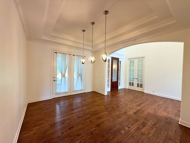 Photo - 1205 Golden Gate Dr