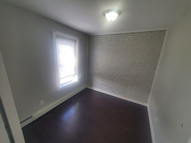 Photo - 620 Dudley St Unit 4
