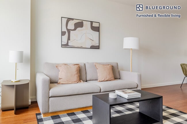 Photo - 100 Landsdowne St Unit FL9-ID1176