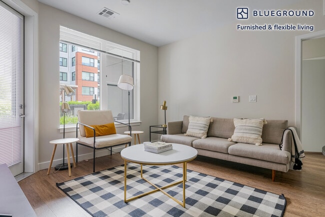 Building Photo - 139 Washington St Unit FL3-ID1212