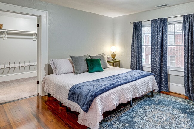 Photo - 105 Lewis Ave Unit SI ID1623798P