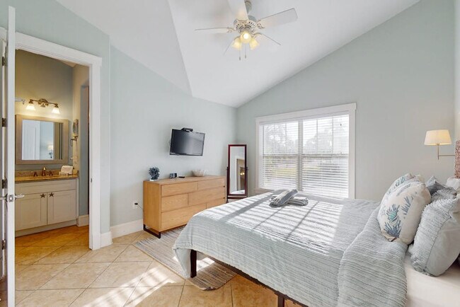 Photo - 7001 Holmes Blvd Unit SI ID1591414P