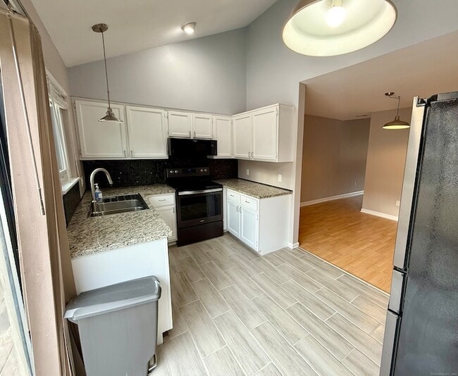 Photo - 34 Nature View Trail