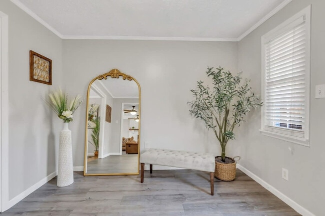 Photo - 303 Joel St Unit ID1244798P