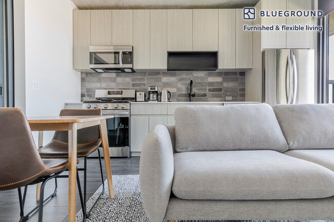 Photo - 1454 W Randolph St Unit FL9-ID1306