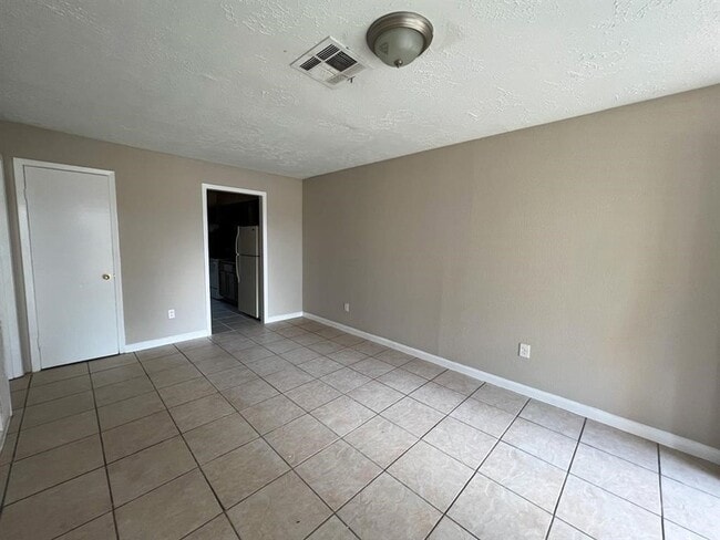 Photo - 6736 W Fuqua St
