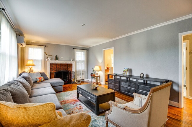 Photo - 199 S Rd Unit ID1299991P