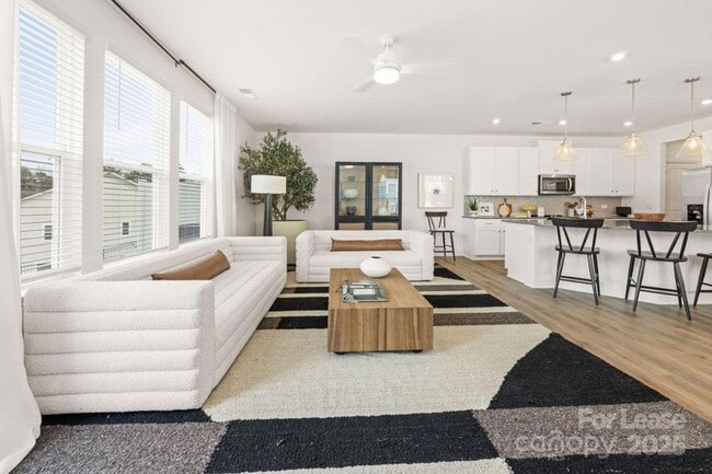 Photo - 3308 Glade Dr