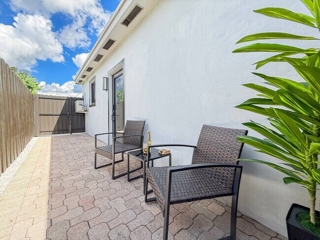 Photo - 7904 Juniper St Unit ID1442062P