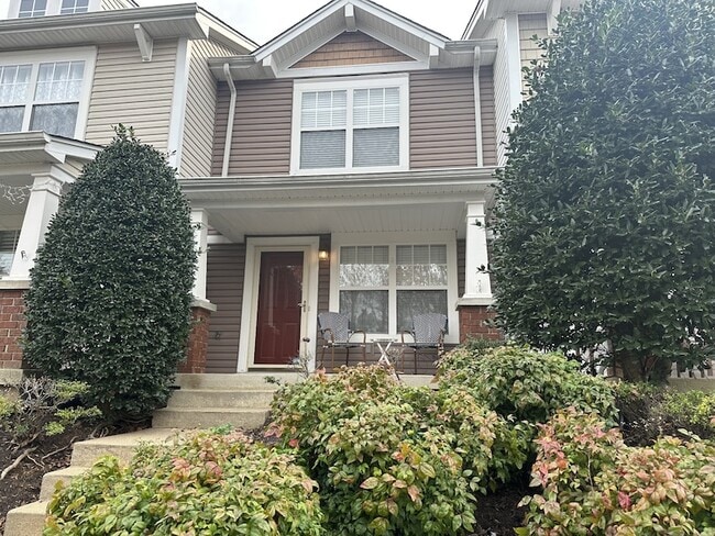 Photo - 628 Flintlock Ct