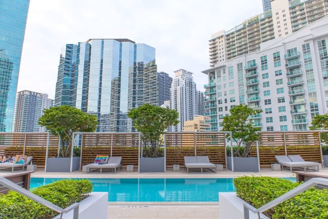 Photo - 1300 Brickell Bay Dr Unit ID1044506P