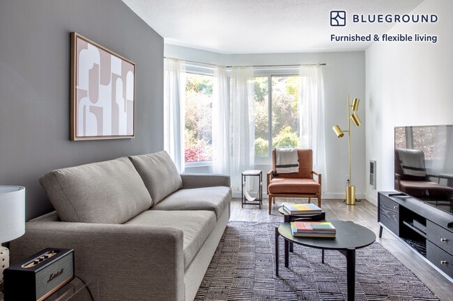 Photo - 240 Lombard St Unit FL3-ID361