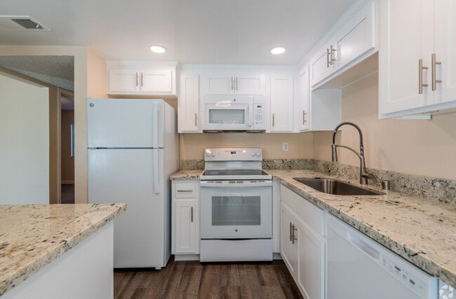 1x1 - Marconi Gardens East