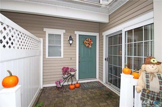 Photo - 39 Ives St