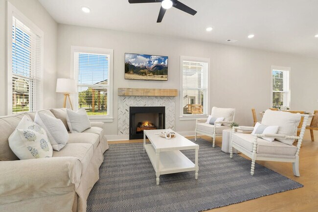 Photo - 1416 S Duncan Ave Unit ID1221884P