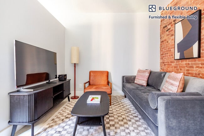 Photo - 20 Prince St Unit FL4-ID1855