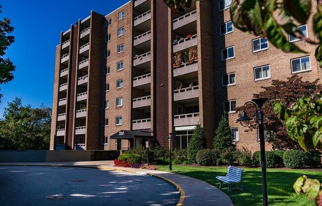 Photo - Laurel Village Apartments