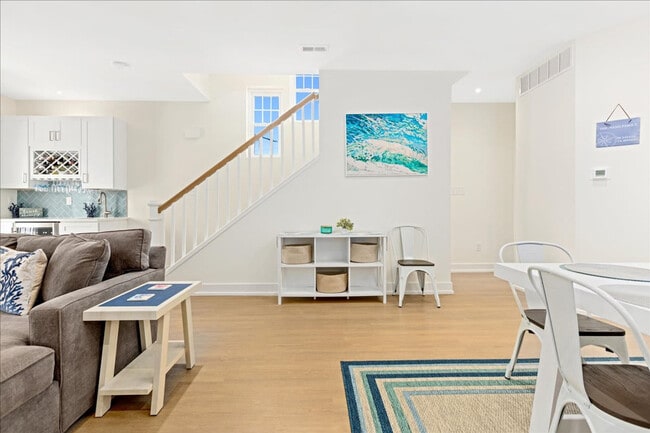 Photo - 1 N Austin Ave Unit ID1308998P