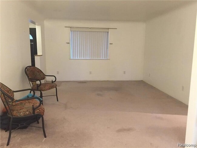 Photo - 541 Mary Ellen Rd