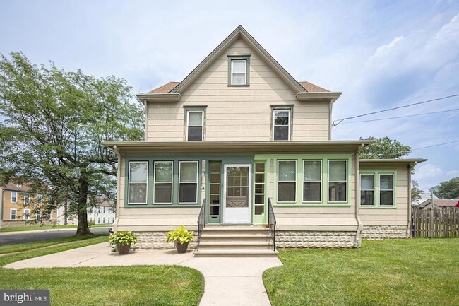 Building Photo - 101 Newton Ave