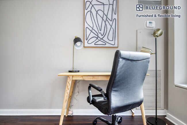 Photo - 420 E Ohio St Unit FL33-ID581