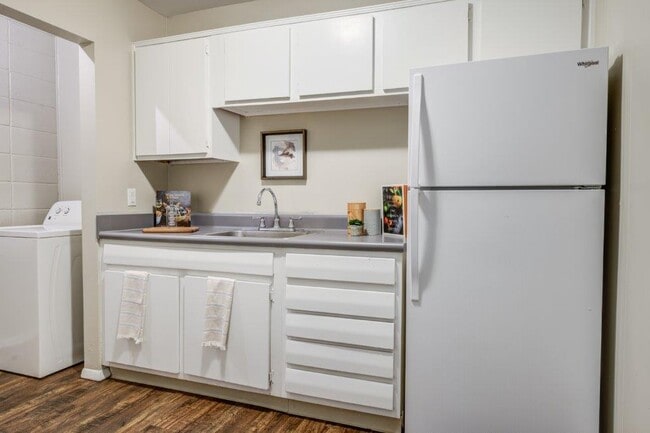 Photo - The Summit at Ridgewood Apartment and Townhomes