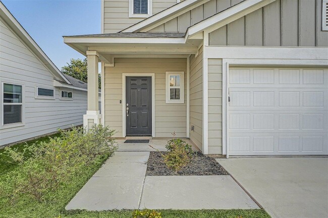 Photo - 105 Appleberry Ln