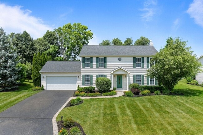 Building Photo - 406 Lakewood Dr