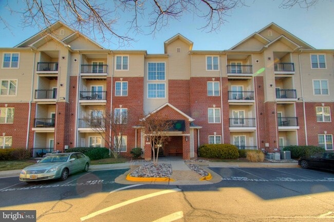 Building Photo - 1591 Spring Gate Dr. Unit 3406
