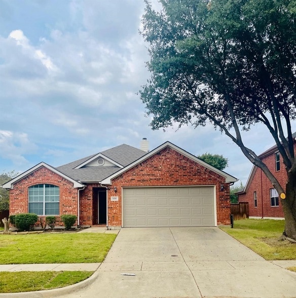 Photo - 8416 Sonnet Dr