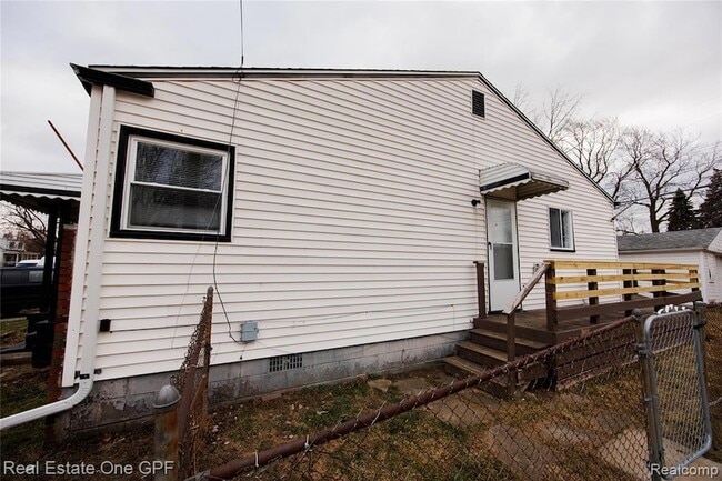 Photo - 11304 Jackson Ave