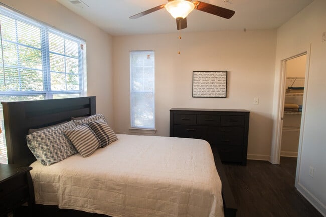 Photo - 8122 Hydon Dawn Ln Unit SI ID1225815P
