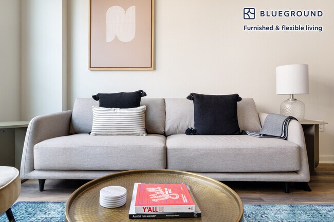 Photo - 11501 Century Oaks Terrace Unit FL1-ID176