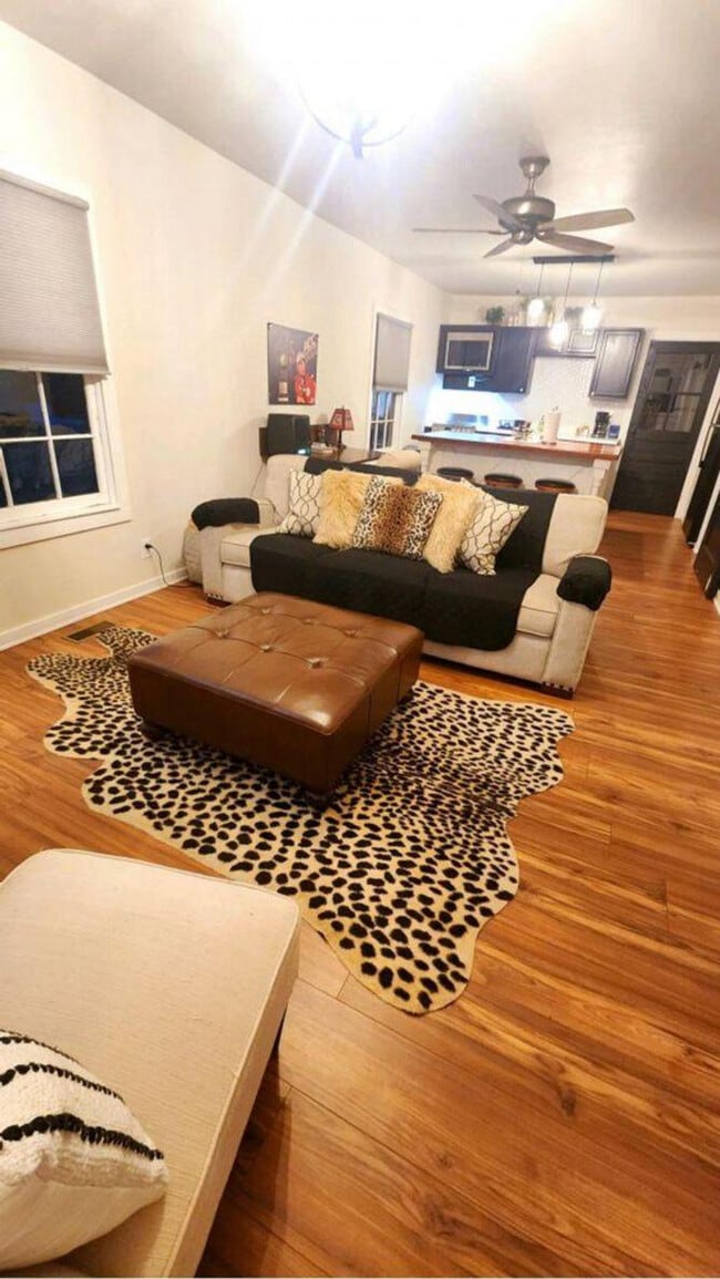 Building Photo - 104 Dawson St Unit ID1268059P