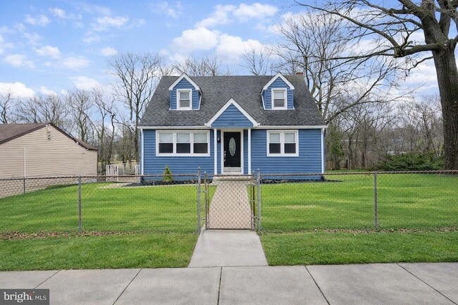 Photo - 950 Central Ave