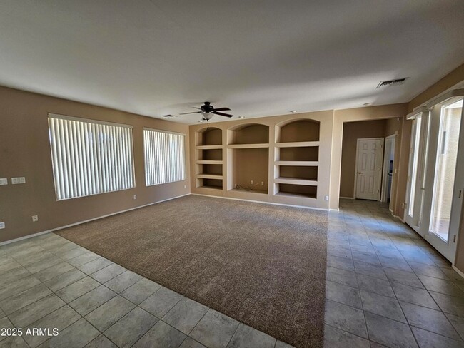 Photo - 42593 Abbey Rd