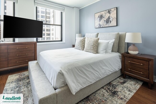 Building Photo - 933 McGee St Unit 2-816.1411114