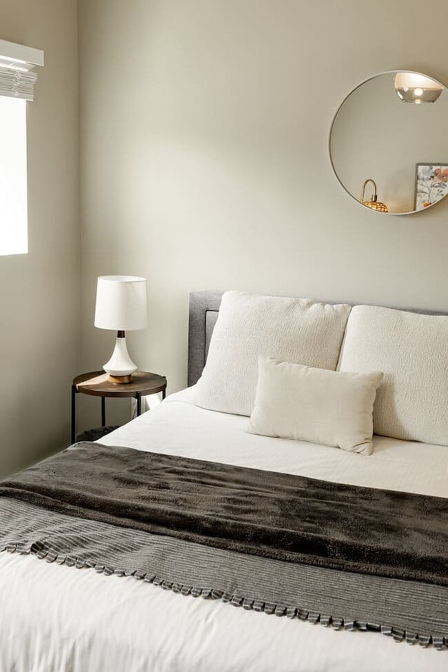 Photo - 400 E 13th St Unit ID1056132P