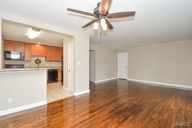 Photo - 7359 Balson Ave