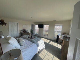 Master Bedroom - Florin Hill Apartment Homes