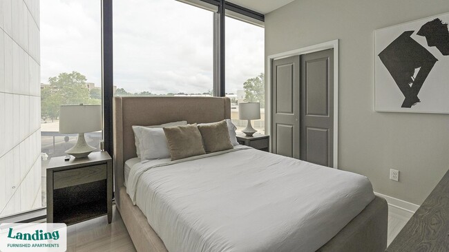 Photo - 600 19th St N Unit 205