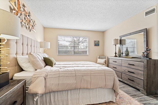 Photo - 101 South Apartments