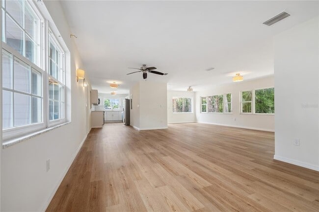 Photo - 8916 Memorial Hwy