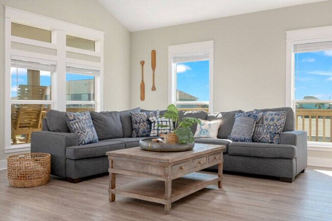 Photo - 1973 Ave H Unit ID1223251P